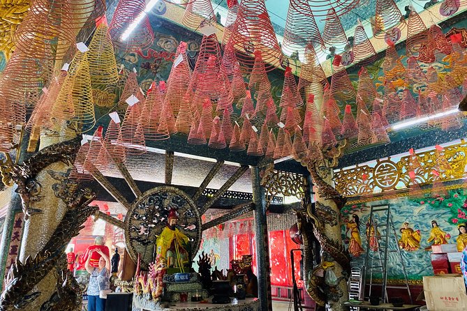 VIP Tour in Dragon Floating Temple sightseeing by SpeedBoat - Binh Quoi Village and the rural walk: where the city quiets down