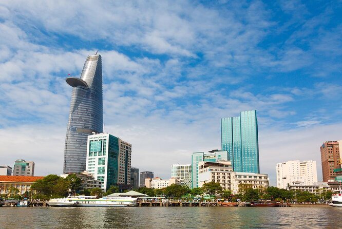 VIP Tour in Saigon: Romantic Sunset Cocktail by SpeedBoat - Key things I’d circle before you book