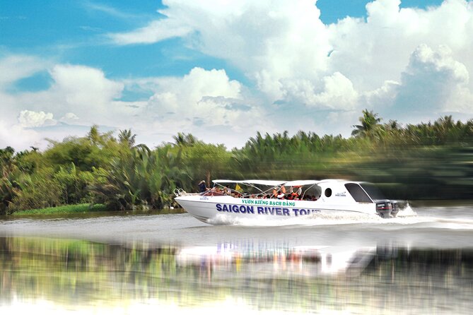 VIP Tour in Saigon: Romantic Sunset Cocktail by SpeedBoat - Why this VIP Saigon sunset cruise feels different