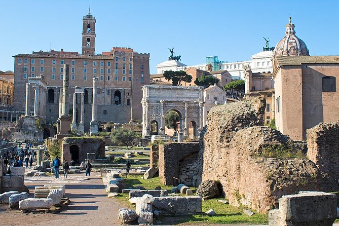 VIP Tour of the Colosseum, Forum & Palatine Hill by PhD Guide - Entering the Colosseum: arena views and spectator logic