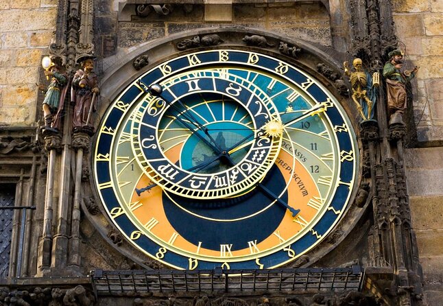 VIP Tour: Professional photos - You and Prague Best Monuments - Key Points at a Glance