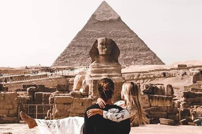 Vip Tour to Giza pyramids, Sphinx , Egyptian museum , Bazaar - A Private 8-Hour Route That Starts at 8:00 am