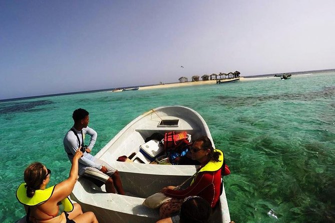 VIP tour to Paradise Island & The Mangroves - Cabarete Pick-Up to Punta Rucia: the Road and Speedboat Rhythm
