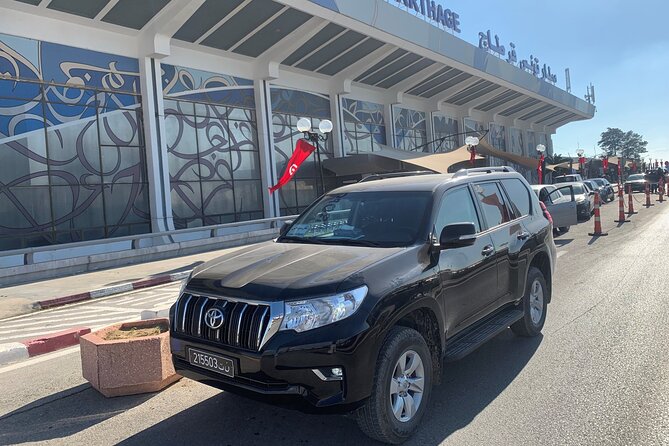 VIP transfer between Tunis Carthage Airport and a hotel in Tunis - Flight Tracking and Delays: The Stress-Proof Part