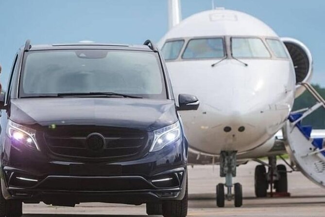 Vip Transfer from Malaga Airport to Malaga Fuengirola or Marbella - The car experience: air-conditioning helps, but luggage and language deserve attention