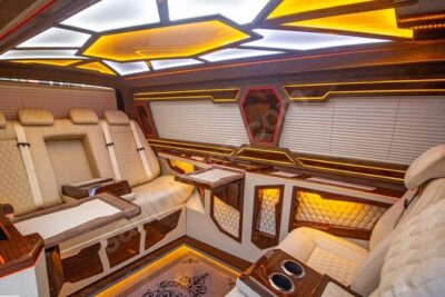 Vip Transfer Kusadasi To/From Izmir Airport (Price for ONE WAY) - Pickup You Can Actually Find: Hotel or Arrivals With a Name Sign