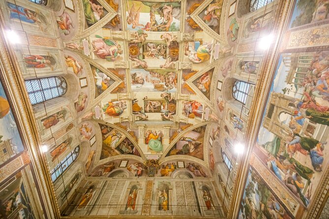 Vip Vatican Early Entry with special access to the Sistine Chapel - Meeting near St. Peter’s Square and getting oriented fast
