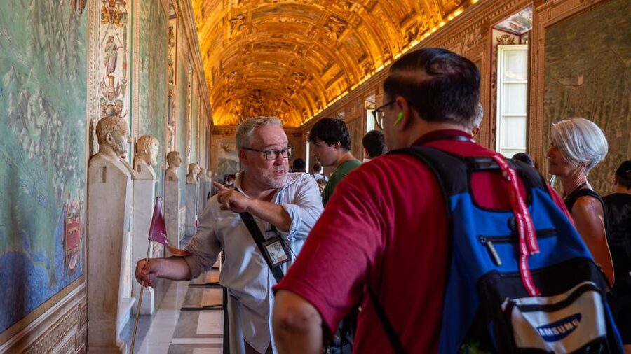 VIP Vatican in a Day Tour: Art and History as Never Before - VIP Vatican in a Day: what this tour really feels like