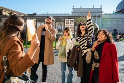VIP Vatican Museums & Sistine Chapel Experience - Vatican Museums in about 90 minutes: a route that fights the maze