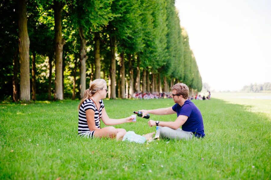 VIP Versailles Bike Tour & Kings Apartment Tour - Pedaling the 2,000 acres: Hameau, Petit Trianon, and Grand Trianon