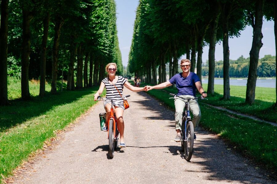 VIP Versailles Bike Tour & Kings Apartment Tour - Château de Versailles special-access: what you actually gain