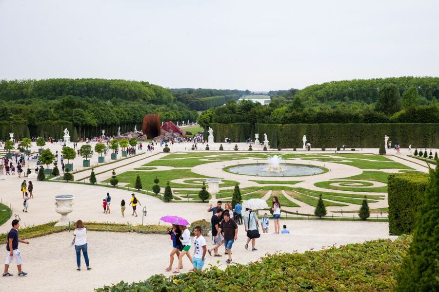 VIP Versailles Bike Tour & Kings Apartment Tour - The guide factor: English, small group, and real conversation