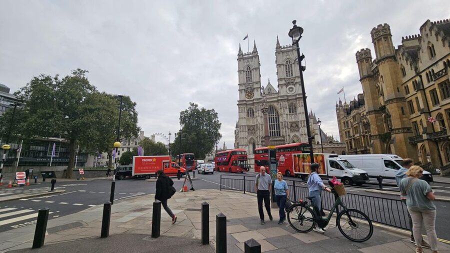 VIP Westminster Abbey & Upper Gallery and Buckingham Palace - The fast-track effect: skip-the-line at Westminster Abbey