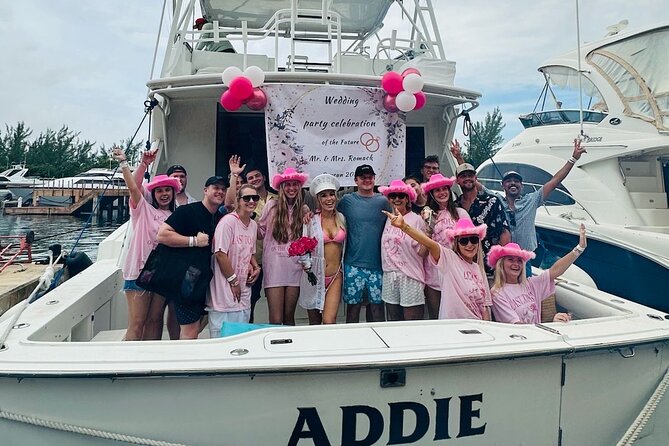 VIP YACHT up to 28 passengers - Isla mujeres snorkel - Open bar, Bluetooth music, and comfort on a 60ft catamaran
