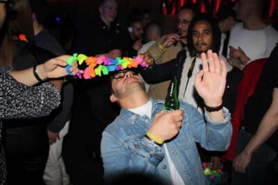 Wild Night Pub Crawl: Free Shots, Games & VIP Club Entry! - Meet-up at Commo Bar: how to not get left behind