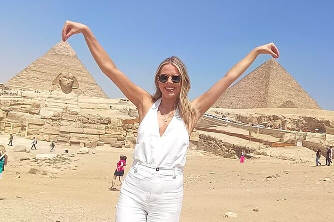 Your VIP Giza Tour: Pyramids, Camels & Authentic Egyptian food - Khafre’s complex: Valley Temple and the second-highest pyramid