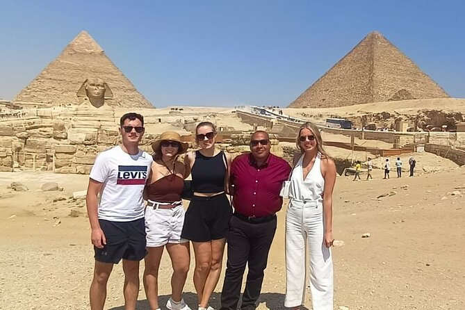 Your VIP Giza Tour: Pyramids, Camels & Authentic Egyptian food - Panoramic viewpoint + 30-minute camel ride: where the pictures start working
