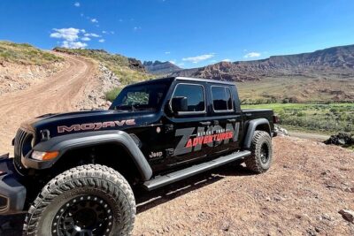 Zion Jeep Tour with Exclusive Access to Zion Cliffside Point - Stop 1: Zion Rivers Edge Adventures (10 minutes, then go)